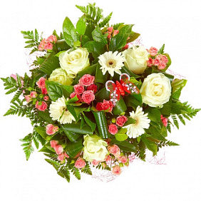 Букет из роз, гербер и декоративной зелени