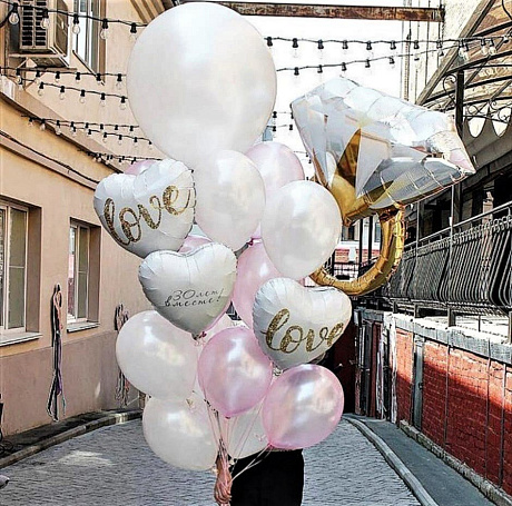 Композиция из шаров Love - Фото 1