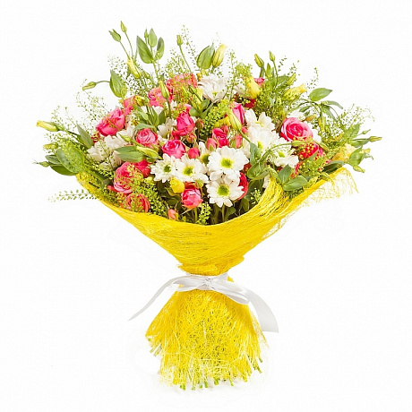 Букет из кустовых хризантем, кустовых роз и лизиантуса - Фото 1
