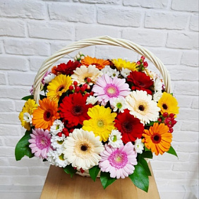 Корзина с цветами №392