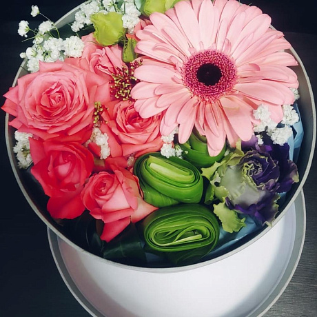 Шляпная коробка с цветами Анжелика - Фото 1