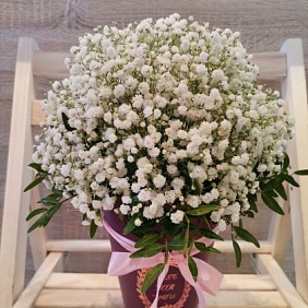 Букет цветов "СНЕЖНАЯ КОРОБОЧКА" №161