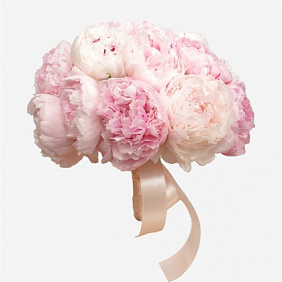 Свадебный букет из пионов