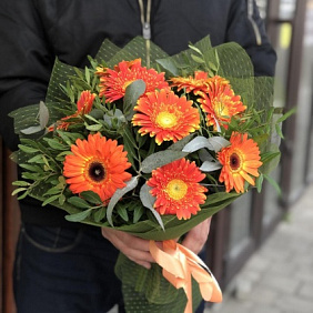 Букет цветов "Яркие огни"
