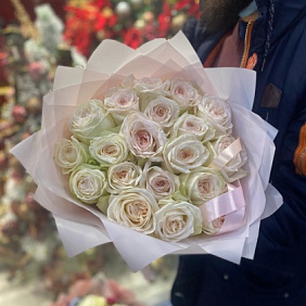 Вайт охара 19шт розы