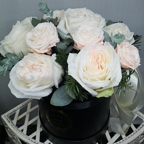 Цветы в коробке №187