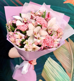 Букет цветов "Волшебство цвета"