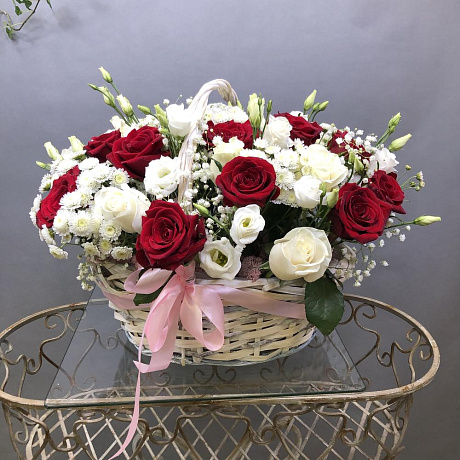 Корзина из роз №161 - Фото 1