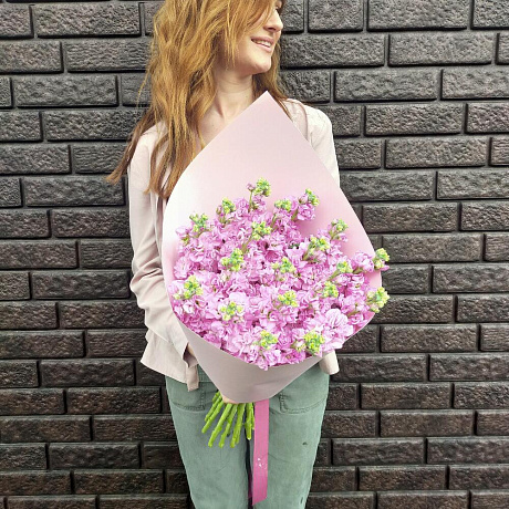 Букет из розовой маттиолы №160 - Фото 1