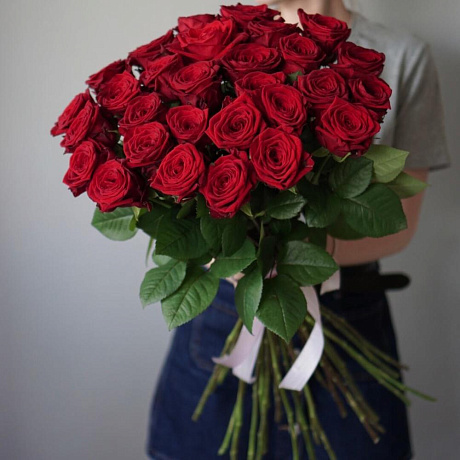 Классические красные розы Ред Наоми - Фото 1