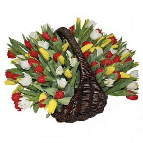 Корзина из 101 тюльпана - Фото 1