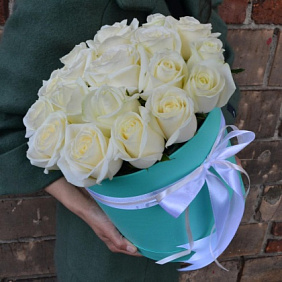 Букет цветов "White and Tiffany"