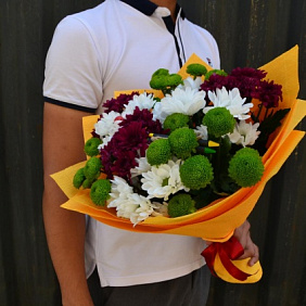 Букет с хризантемами №251