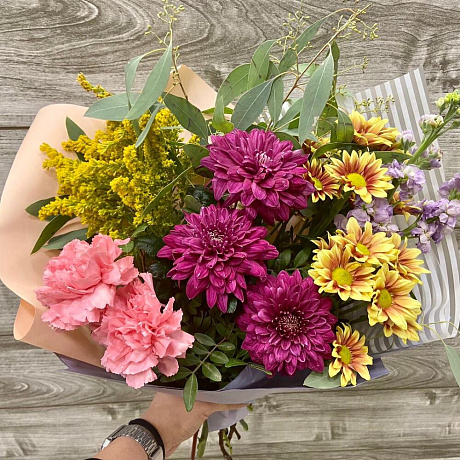 Букет из ярких хризантем №160 - Фото 1