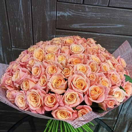 Нежный букет из 101 розы - Фото 1