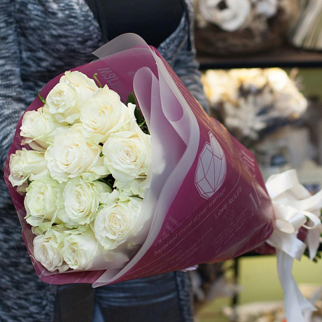 Букет из 11 белых роз №160 - Фото 1