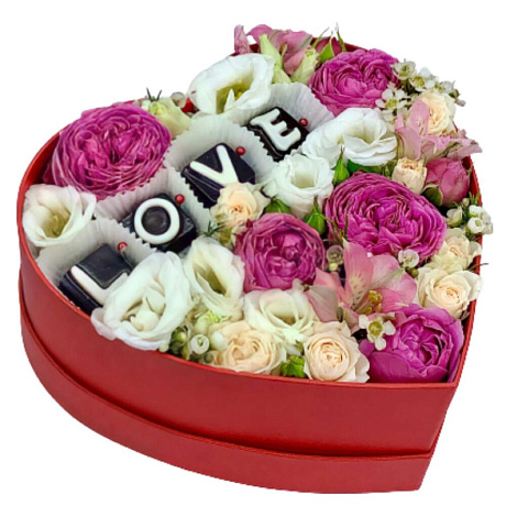 Цветы в коробке «LOVE» - Фото 1