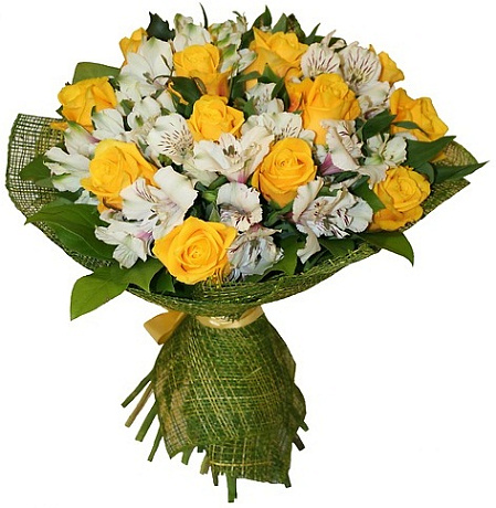 Букет из желтых роз, альстромерий и салала - Фото 1