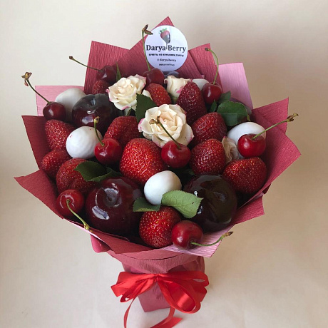 Букет цветов Ягодно-фруктовый - Фото 1