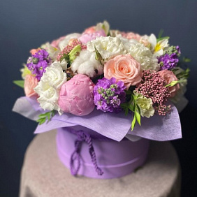 Цветы в коробке №474