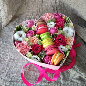 цветы для девушки "Карусель"