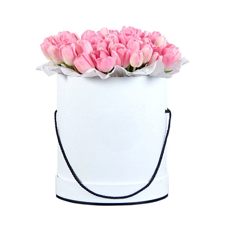 25 розовых тюльпанов в голубой маленькой шляпной коробке №545 - Фото 1