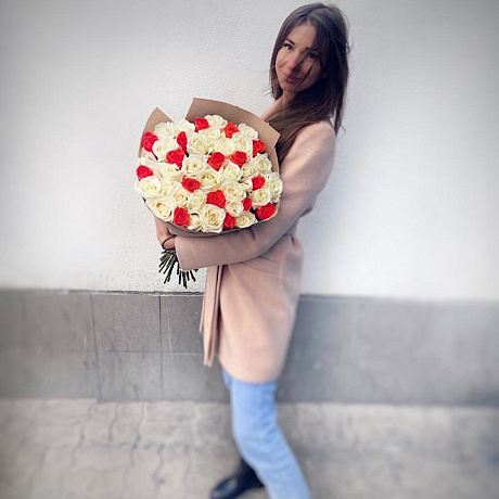 Букет цветов Белое-красное - Фото 1