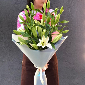 Букеты с лилиями №183