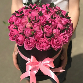 Коробки с цветами.Пионовидная кустовая роза. N104