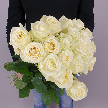 Букет из 21 белой розы №2 - Фото 1