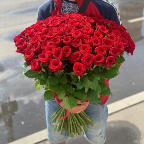 101 роза 70см №161