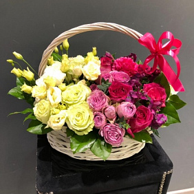 Корзина с цветами №277