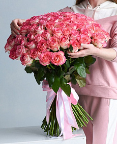 101 розовая роза Джумелия 70 см