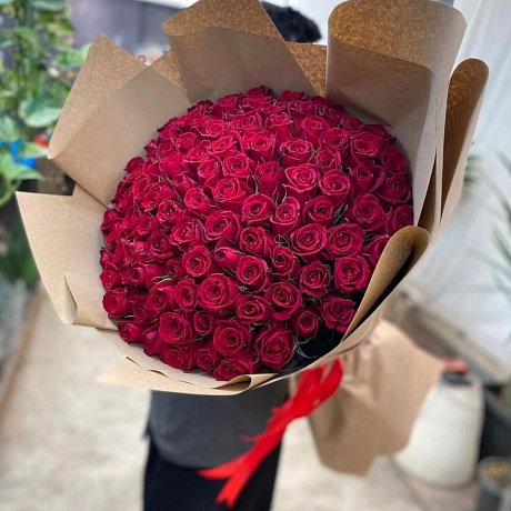 Букет из алых роз - Фото 1