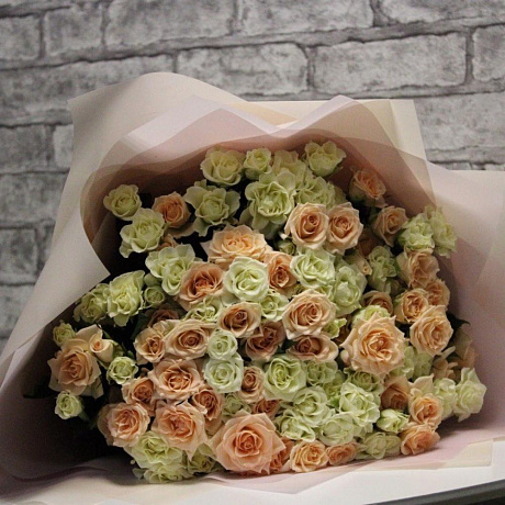 Букет из 39 кустовых роз №2 - Фото 1