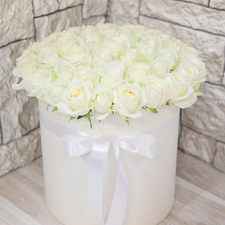 51 Белая роза в большой белой шляпной коробке №113 - Фото 1