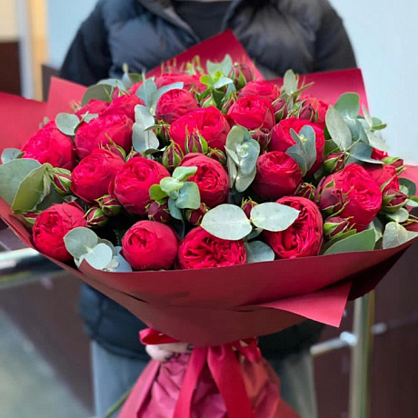 Букет из пионовидных роз Ред Пиано №161 - Фото 1