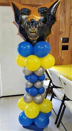 Фольгированная фигура шар «Бэтмен» на стойке - Фото 1