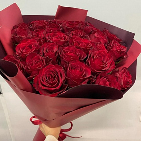 Букет из 33 роз эквадор