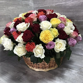 101 роза микс в корзине №161