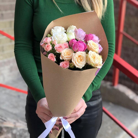 Кустовые розы в крафте №2 - Фото 1