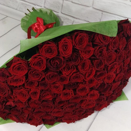 Букет из 101 красной розы №167 - Фото 1