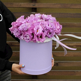 Коробка с цветами "Сиреневый туман"