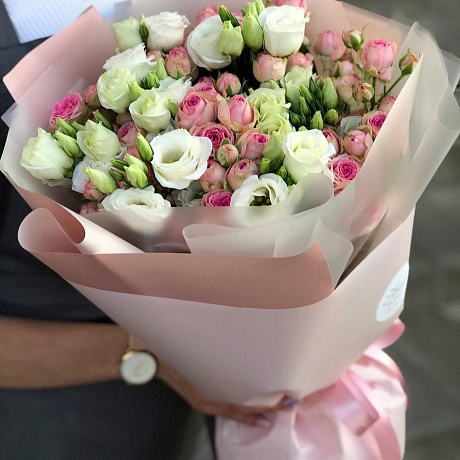 Букет роза и Эустома В сердце любовь - Фото 1