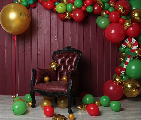 Фотозона В гостях у Деда Мороза из шаров - Фото 1