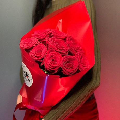 Букет цветов Красивым красный - Фото 1