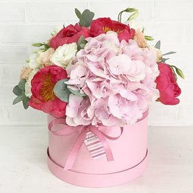 Композиция с гортензией