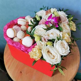 Коробочка со сладостями №163