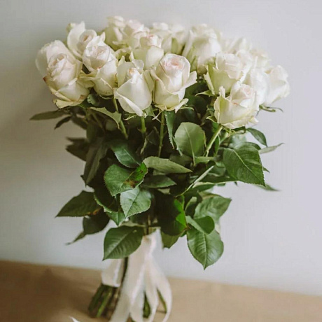 Букет цветов Розовый бал. Все в белом - Фото 1