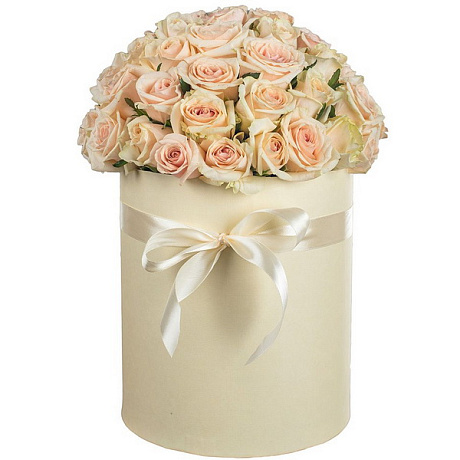 25 кремовых роз в розовой шляпной коробке №233 - Фото 1